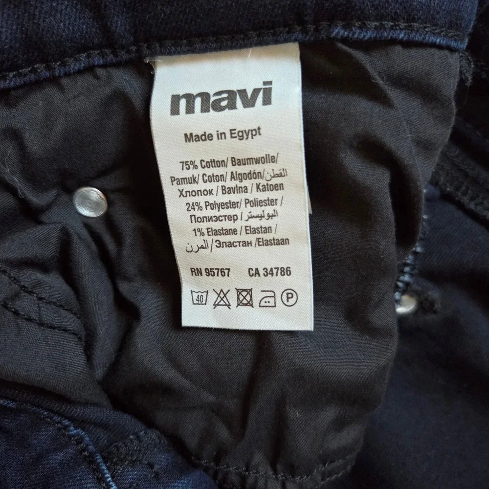 Mavi Jake Slim Leg Jeans Mens 42x29 Dark Indigo Blue Stretch Denim RN 95767